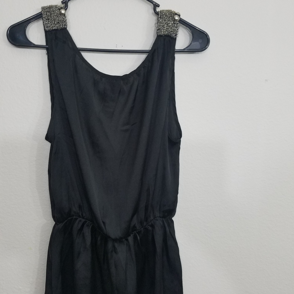 Top - Picture 2 of 3